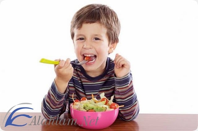 اداب الطعام للاطفال