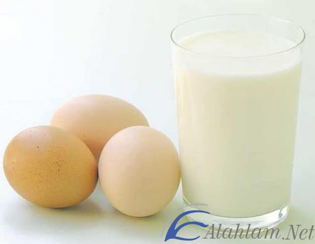 فوائد وأضرار شرب اللبن مع البيض النيء