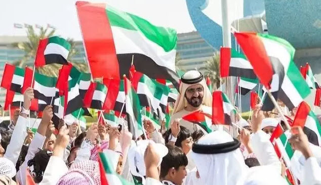 اجازات الامارات