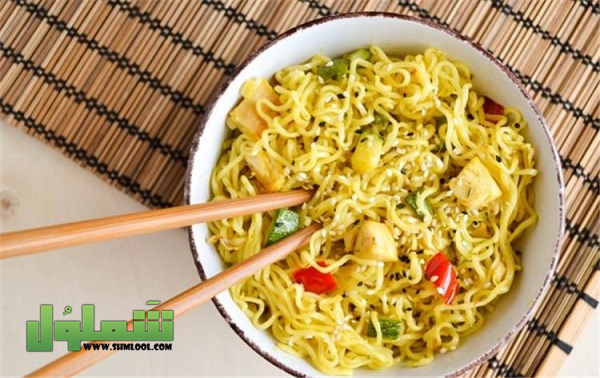 طريقة عمل الإندومي في البيت